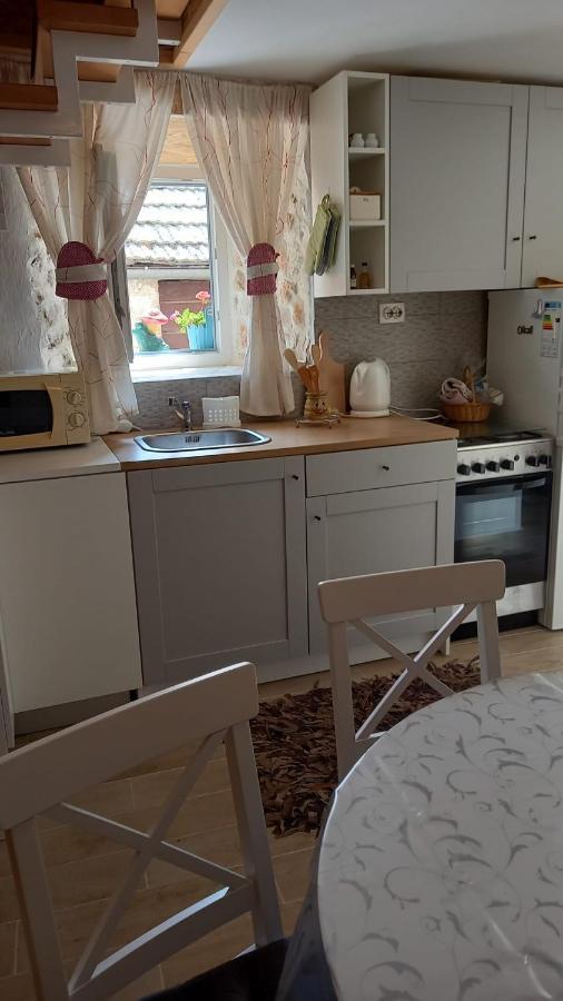 Apartamento Apartman Niki, Medov Dolac - Lovreć Exterior foto